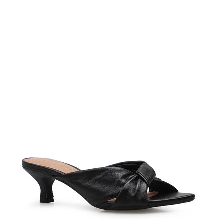 Mule Bico Fino - Couro Preto