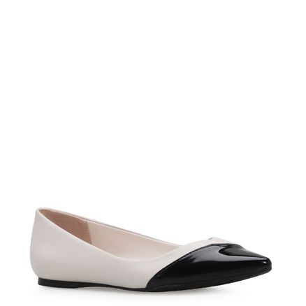 Sapatilha - Couro Off White/Verniz Preto