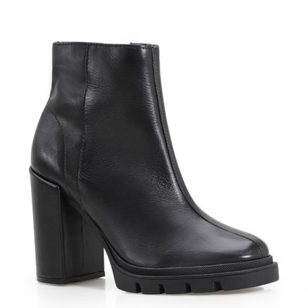 Bota - Couro Preto