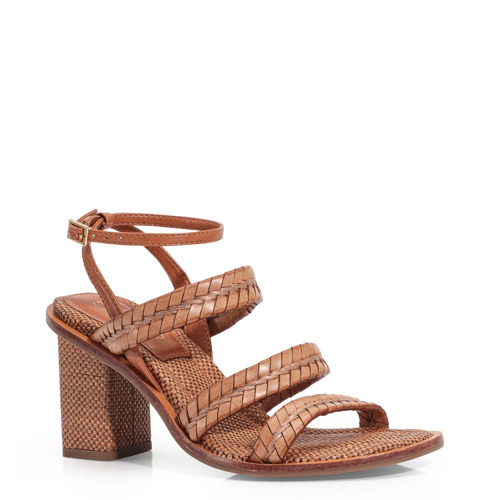 Sandália: modelos variados para todos os estilos | Corello - Corello