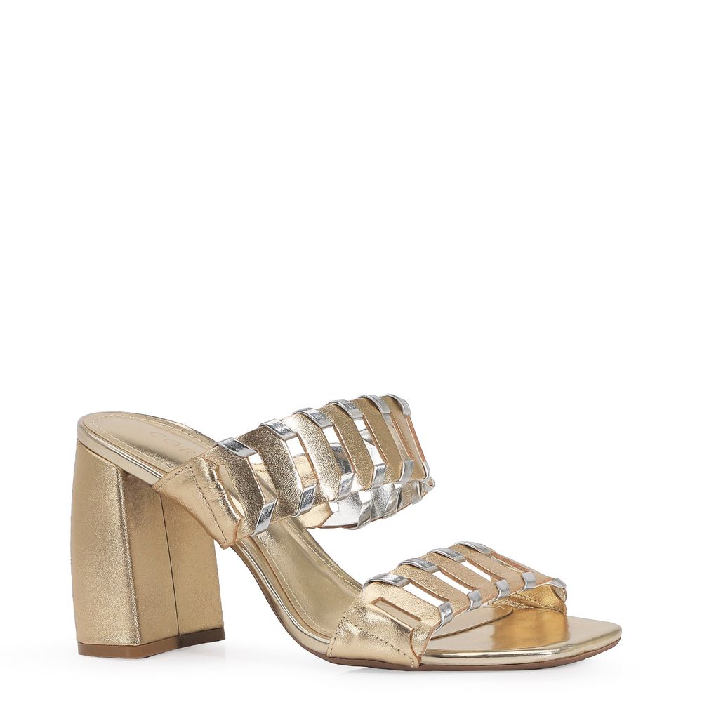 Sandália: modelos variados para todos os estilos | Corello - Corello