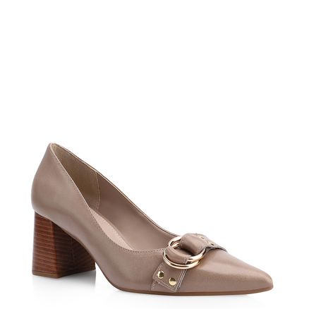 Scarpin Argola - Couro Bege Rebites